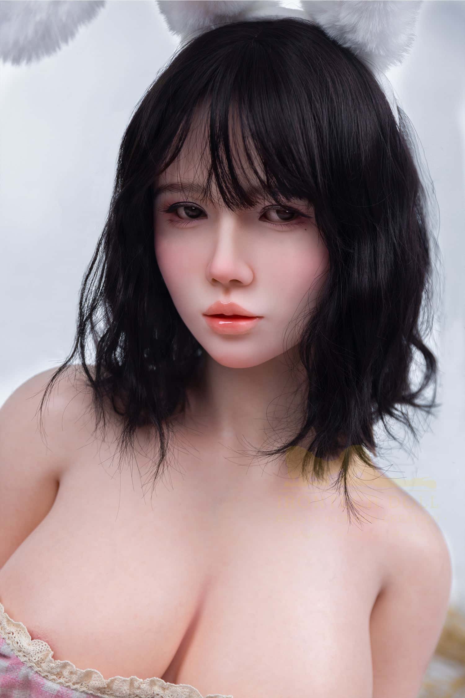 Test de la poupée sexuelle Irontech Tanya S49 : découvrez les caractéristiques de cette poupée sexuelle en silicone de 166 cm (bonnet B).