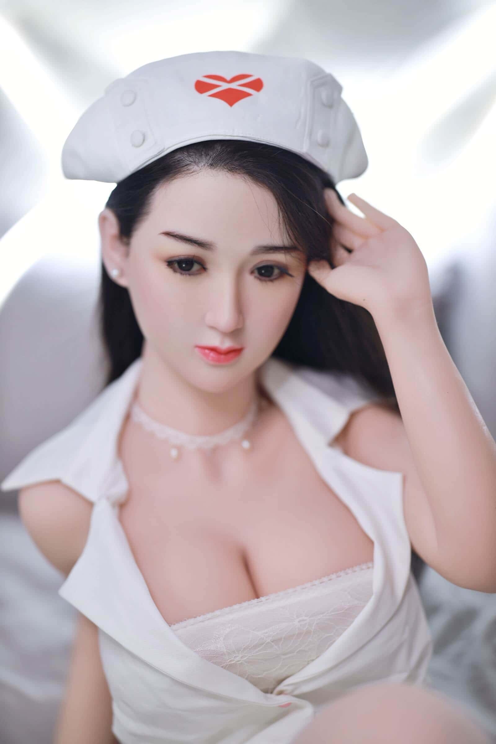 Test de la poupée sexuelle asiatique JYDOLL Adelina : découvrez ses caractéristiques