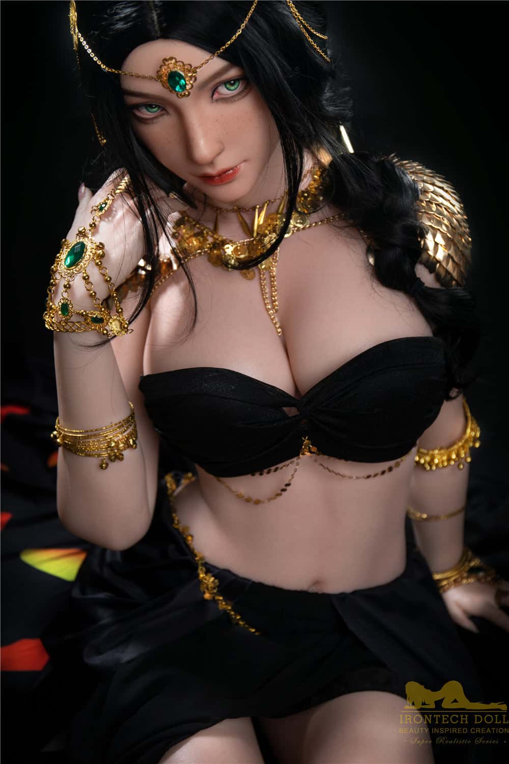 Test de la poupée sexuelle Irontech Doll Kitty S32 : découvrez les caractéristiques de cette poupée sexuelle en silicone de 166 cm (bonnet B).