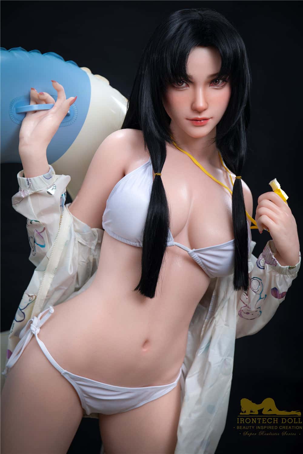 Test de la poupée sexuelle Irontech Doll Kitty S32 : découvrez les caractéristiques de cette poupée sexuelle en silicone de 166 cm (bonnet B).