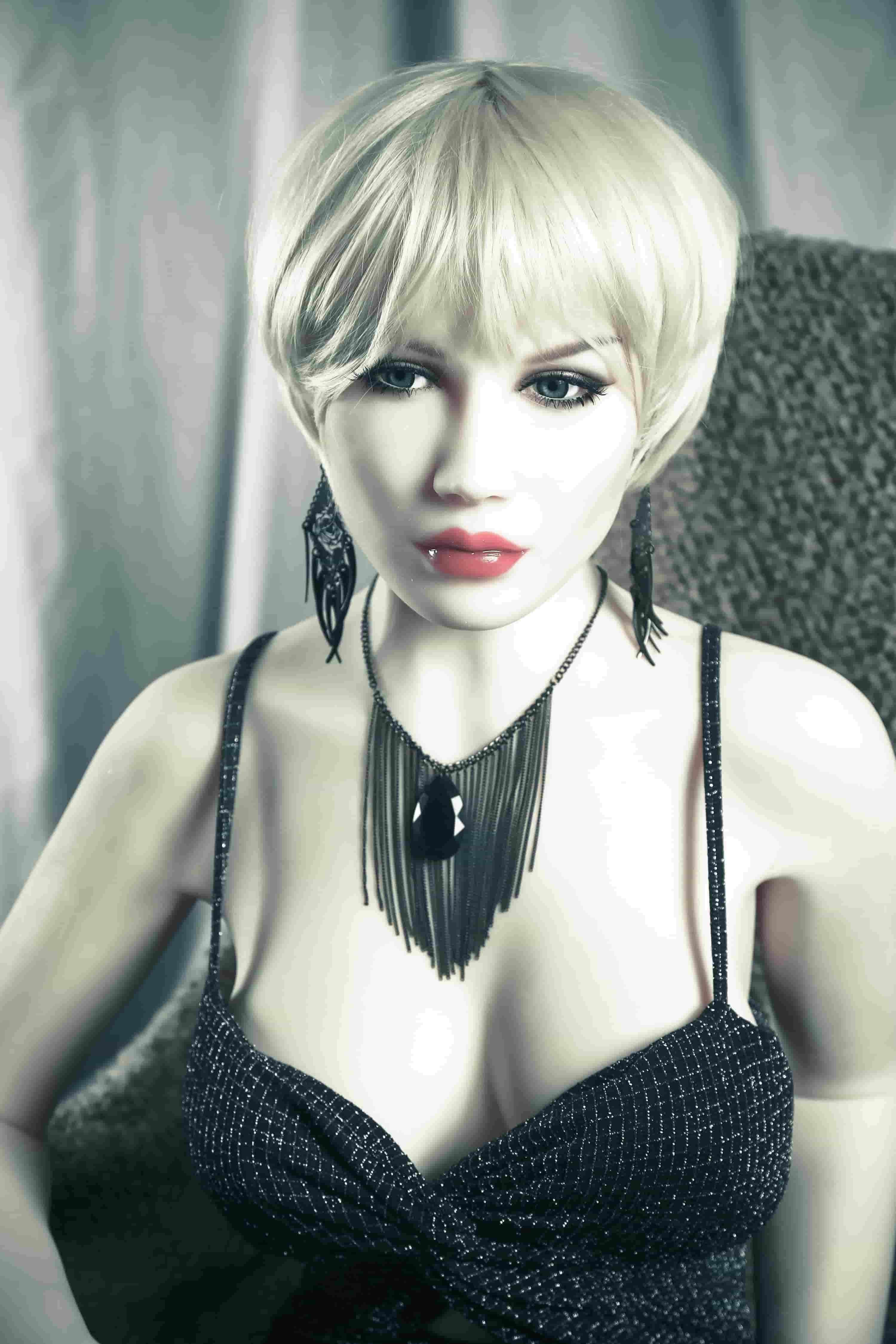 Test de la poupée sexuelle Qita Doll Elizabeth : découvrez les caractéristiques de la poupée sexuelle blanche Qita Doll