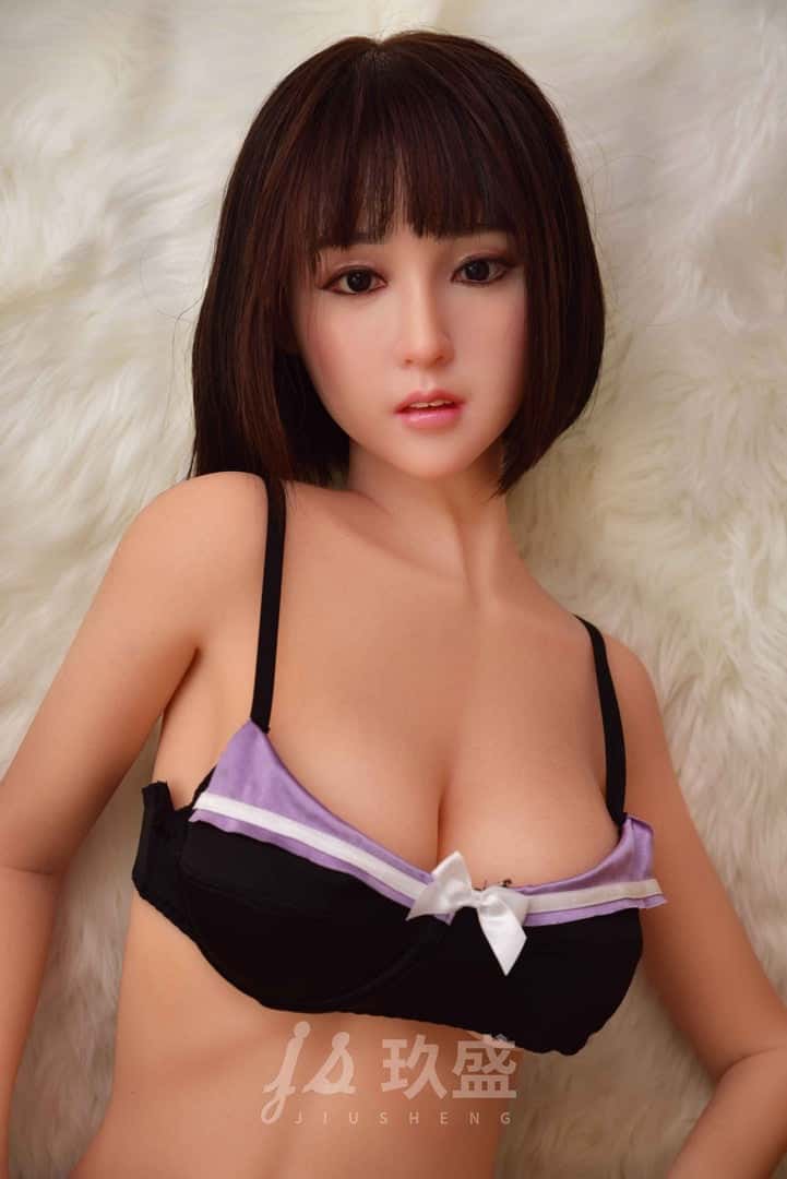 Jiusheng - Lily : Test complet de la poupée sexuelle Jiusheng avec tête en silicone et corps en TPE