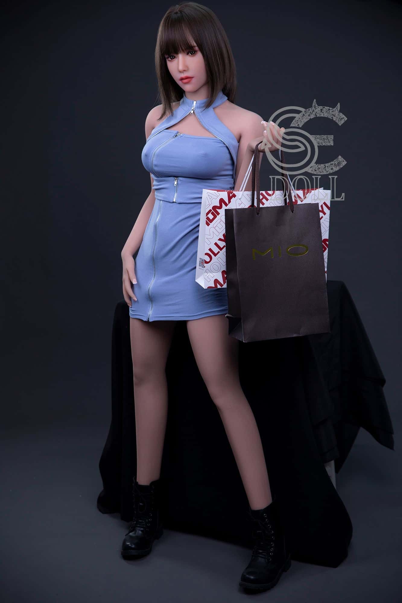 SEDOLL - Mayu : Un test complet de la poupée sexuelle blanche SEDOLL avec fellation et rotation de la taille
